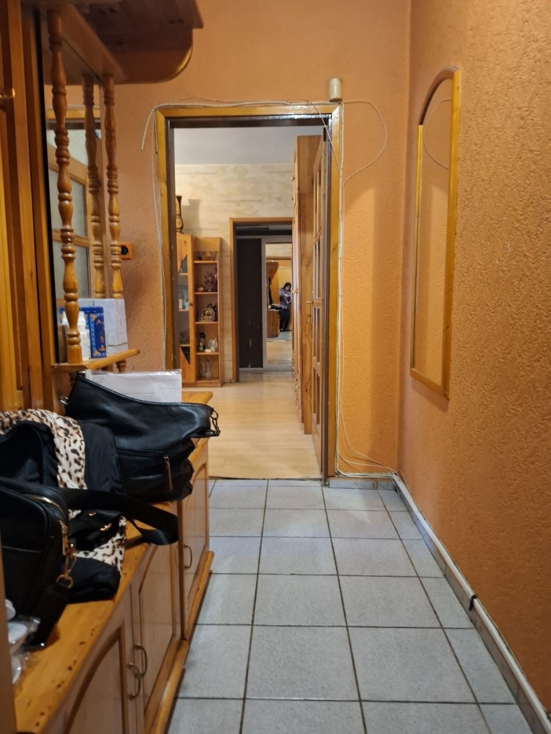 En venta  2 dormitorios Sofia , Nadezhda 3 , 87 metros cuadrados | 27073879 - imagen [12]