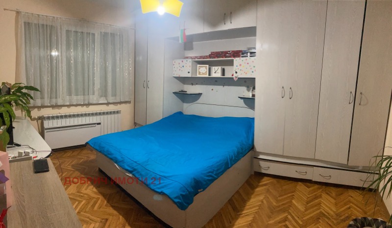 Продава 3-СТАЕН, гр. Добрич, Център, снимка 8 - Апартаменти - 53135641