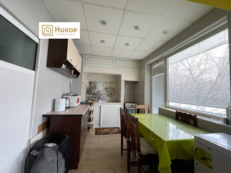 Продава 3-СТАЕН, гр. Раднево, област Стара Загора