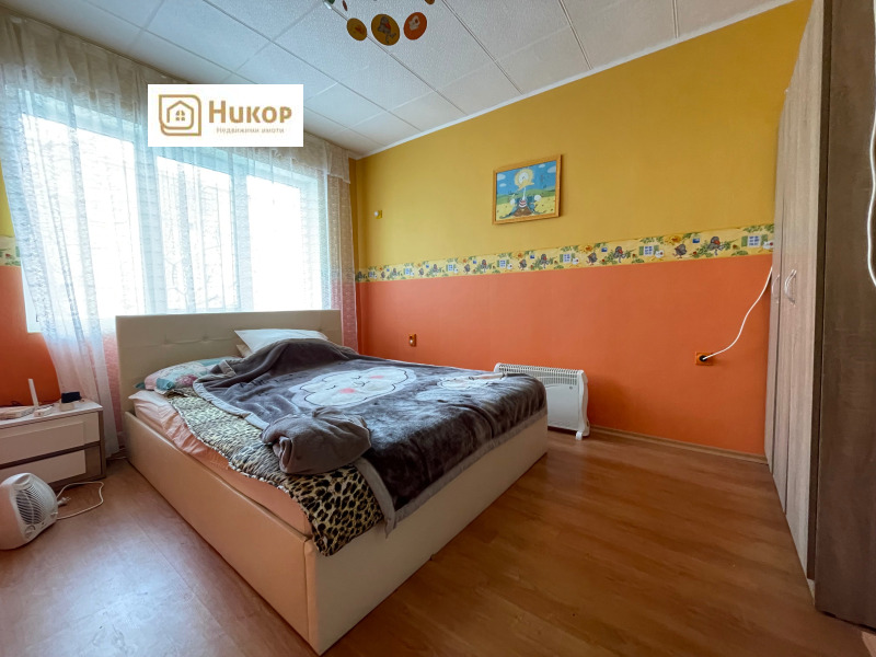 Продава 3-СТАЕН, гр. Раднево, област Стара Загора, снимка 4 - Апартаменти - 53340713