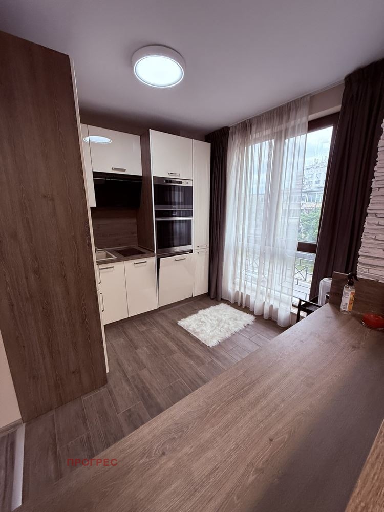 Продава 4-СТАЕН, гр. Пловдив, Кършияка, снимка 11 - Апартаменти - 54699896