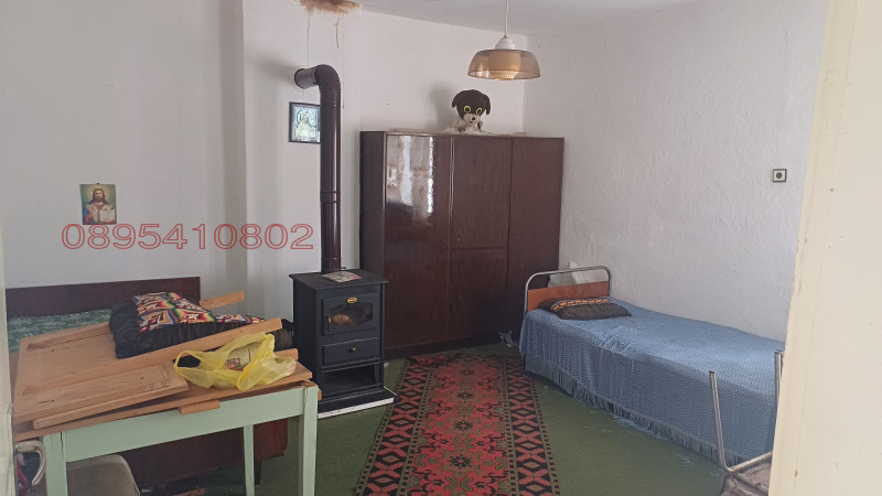 Продава КЪЩА, с. Войника, област Ямбол, снимка 5 - Къщи - 52782305