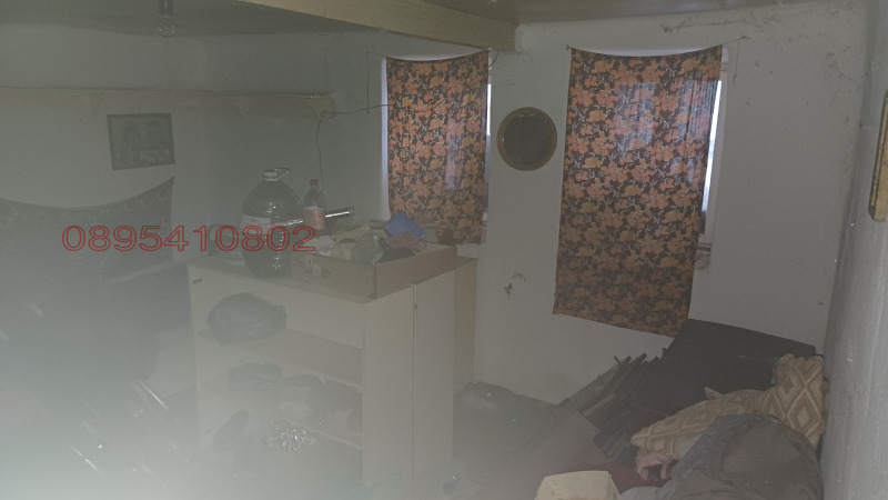 Продава КЪЩА, с. Войника, област Ямбол, снимка 10 - Къщи - 52782305