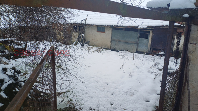 Продава КЪЩА, с. Войника, област Ямбол, снимка 12 - Къщи - 52782305