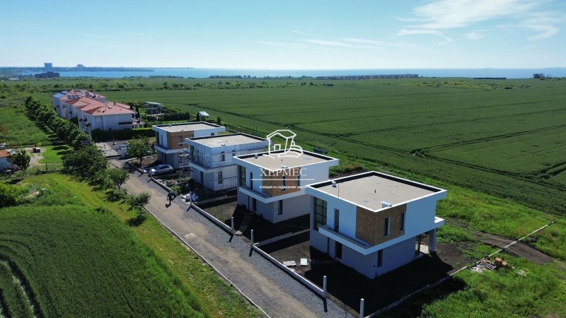 Продава  Къща град Бургас , Сарафово , 196 кв.м | 64451612 - изображение [15]