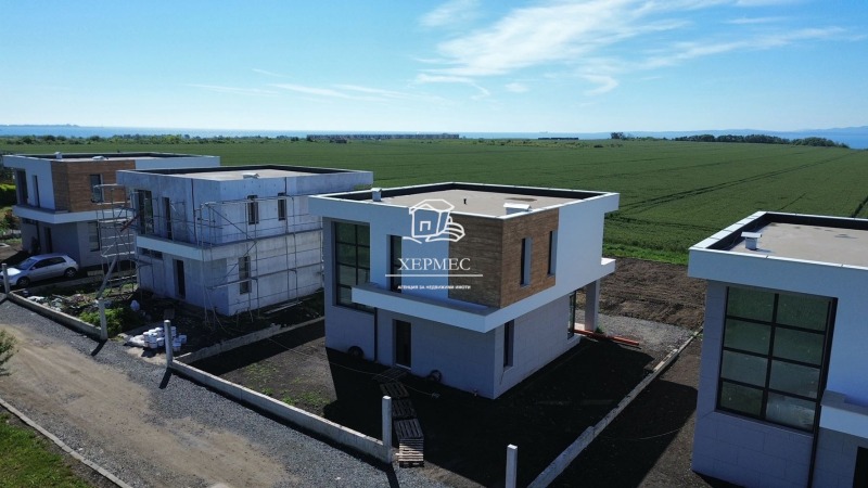 Продава  Къща град Бургас , Сарафово , 196 кв.м | 64451612 - изображение [8]