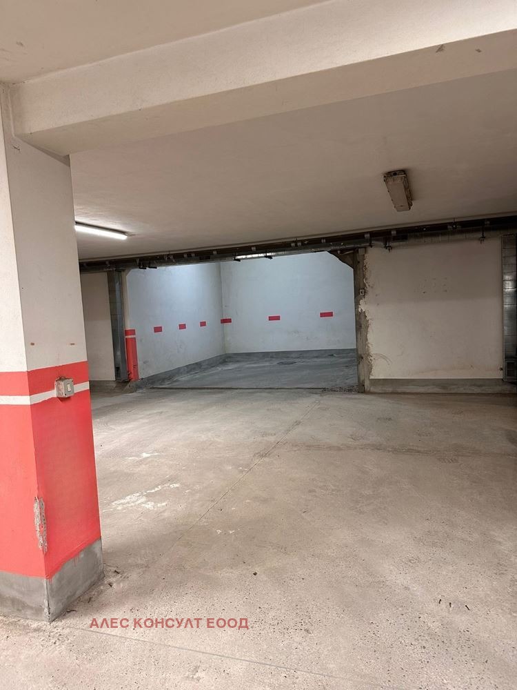 Продава ГАРАЖ, ПАРКОМЯСТО, гр. София, Бояна