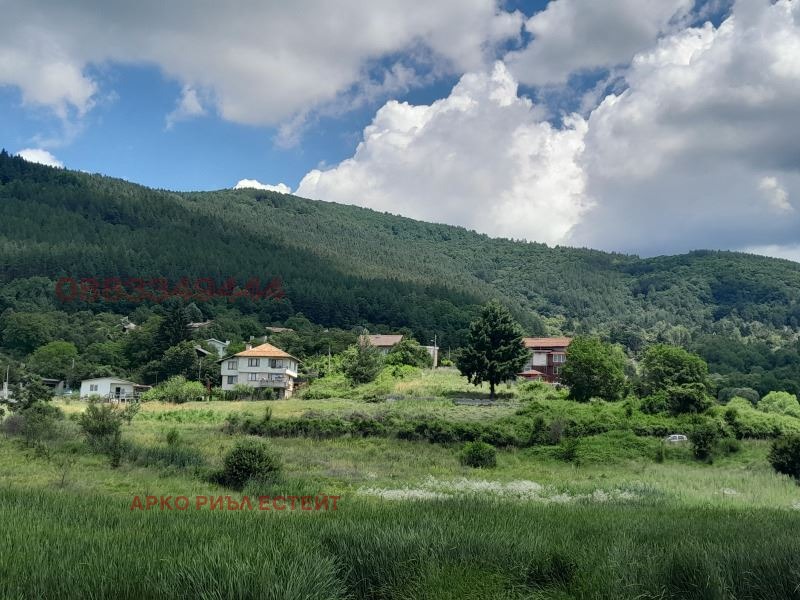 À venda  Trama Sofia , Martchaevo , 919 m² | 47120318