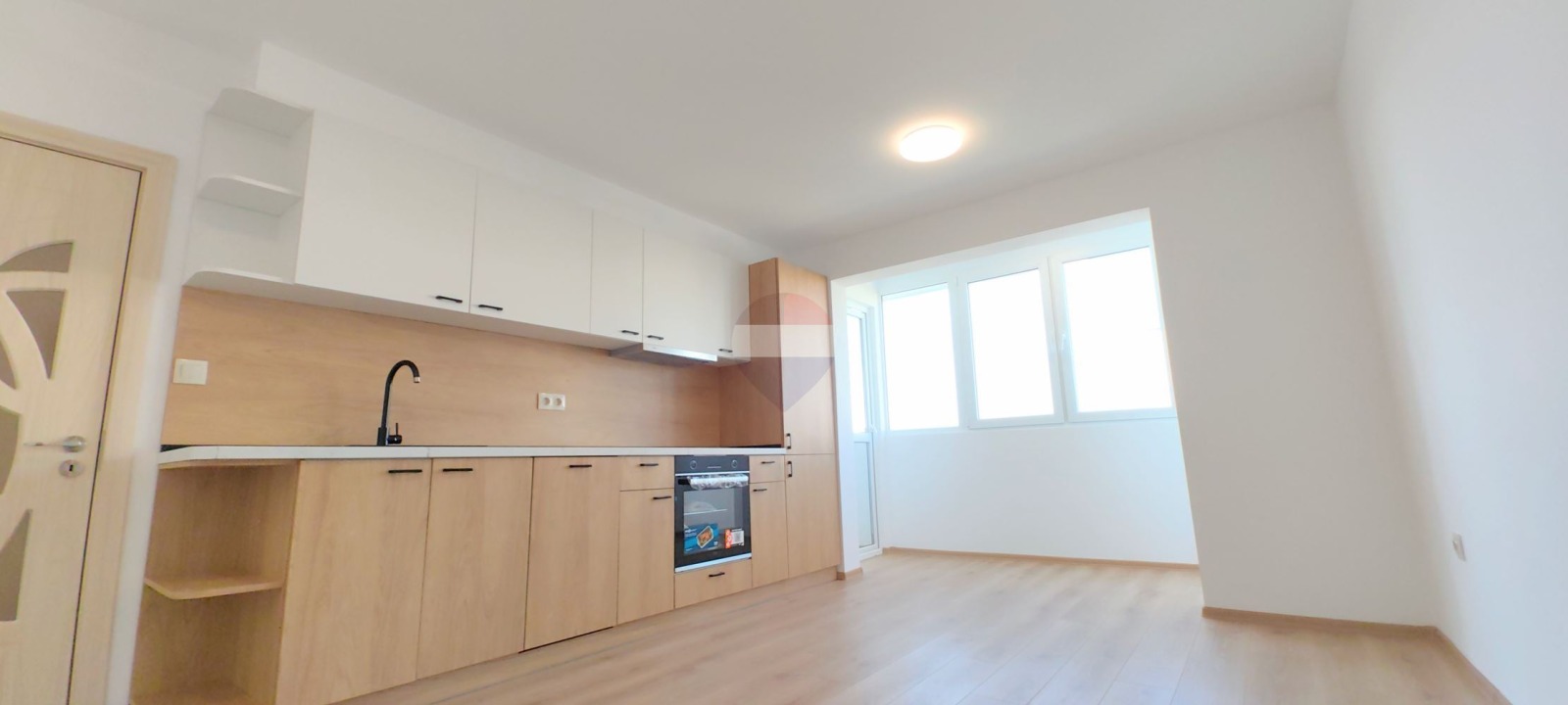 Продава 3-СТАЕН, гр. Варна, Гранд Мол, снимка 3 - Апартаменти - 55101237