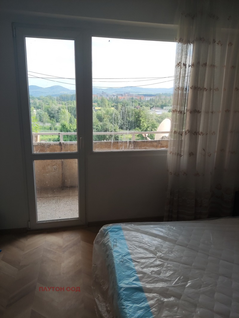 De vânzare  1 dormitor Pernic , Iztoc , 68 mp | 77385882 - imagine [10]