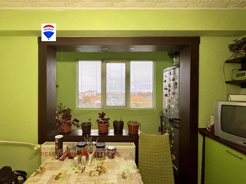 Продава 3-СТАЕН, гр. Русе, Възраждане, снимка 2 - Апартаменти - 52366007