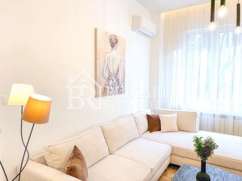 Продава 3-СТАЕН, гр. София, Център, снимка 4 - Апартаменти - 53236014