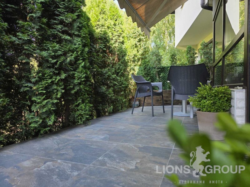Te koop  Huis Varna , Izgrev , 261 m² | 74105200 - afbeelding [2]