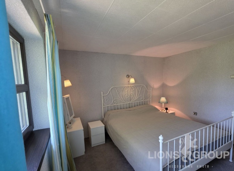 Te koop  Huis Varna , Izgrev , 261 m² | 74105200 - afbeelding [13]