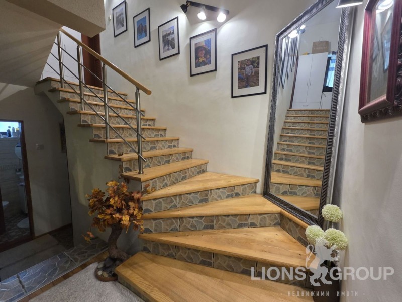 Te koop  Huis Varna , Izgrev , 261 m² | 74105200 - afbeelding [11]