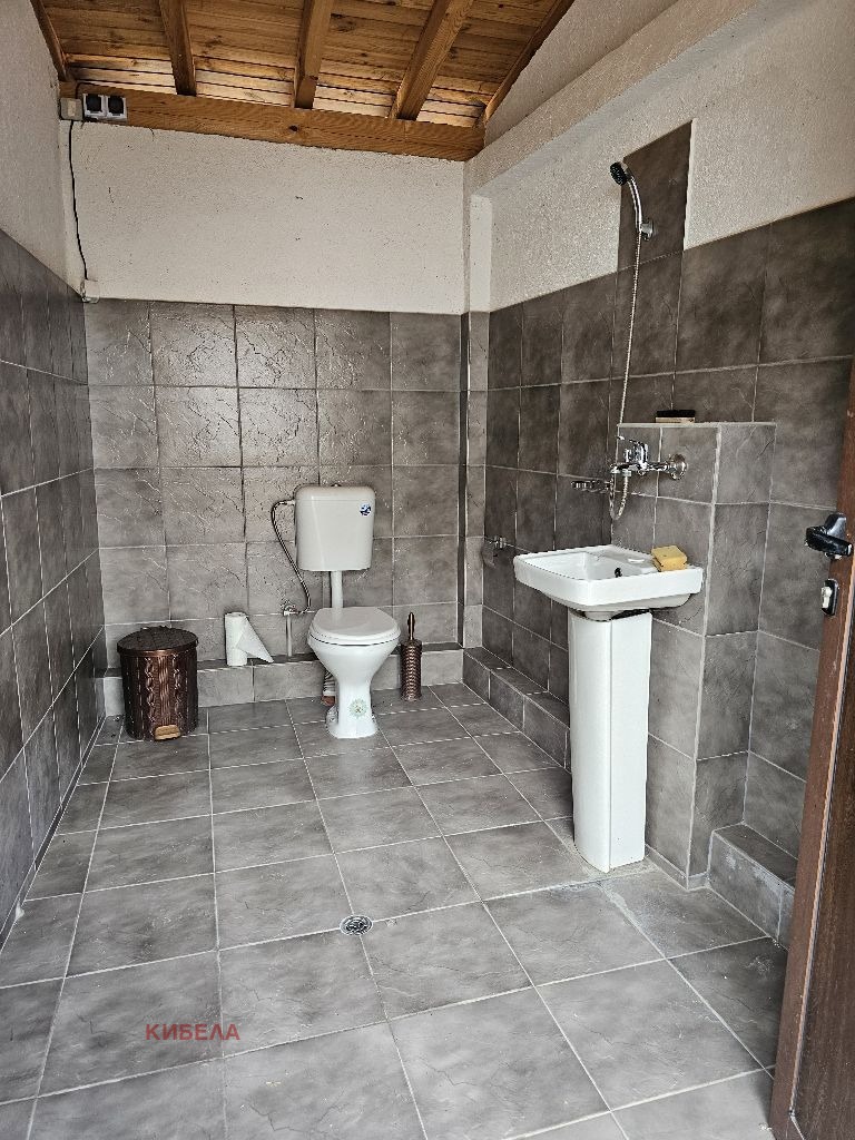 Продава КЪЩА, с. Режанци, област Перник, снимка 5 - Къщи - 52789013