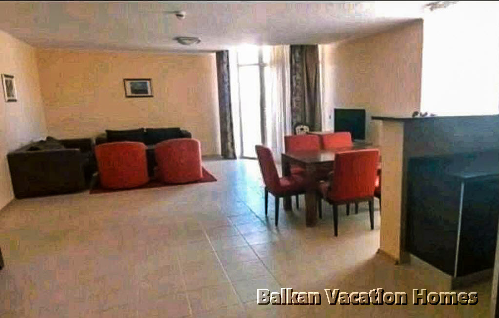 Продава 3-СТАЕН, гр. Поморие, област Бургас, снимка 2 - Апартаменти - 53831581