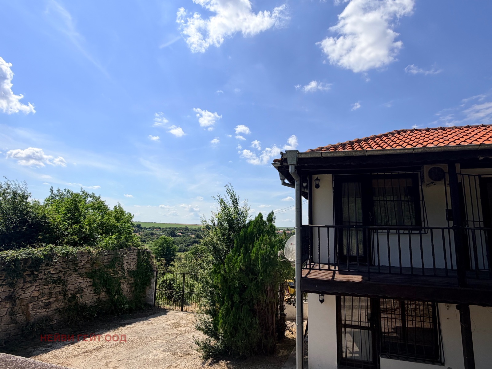 Продава КЪЩА, с. Ботево, област Варна, снимка 2 - Къщи - 55381090