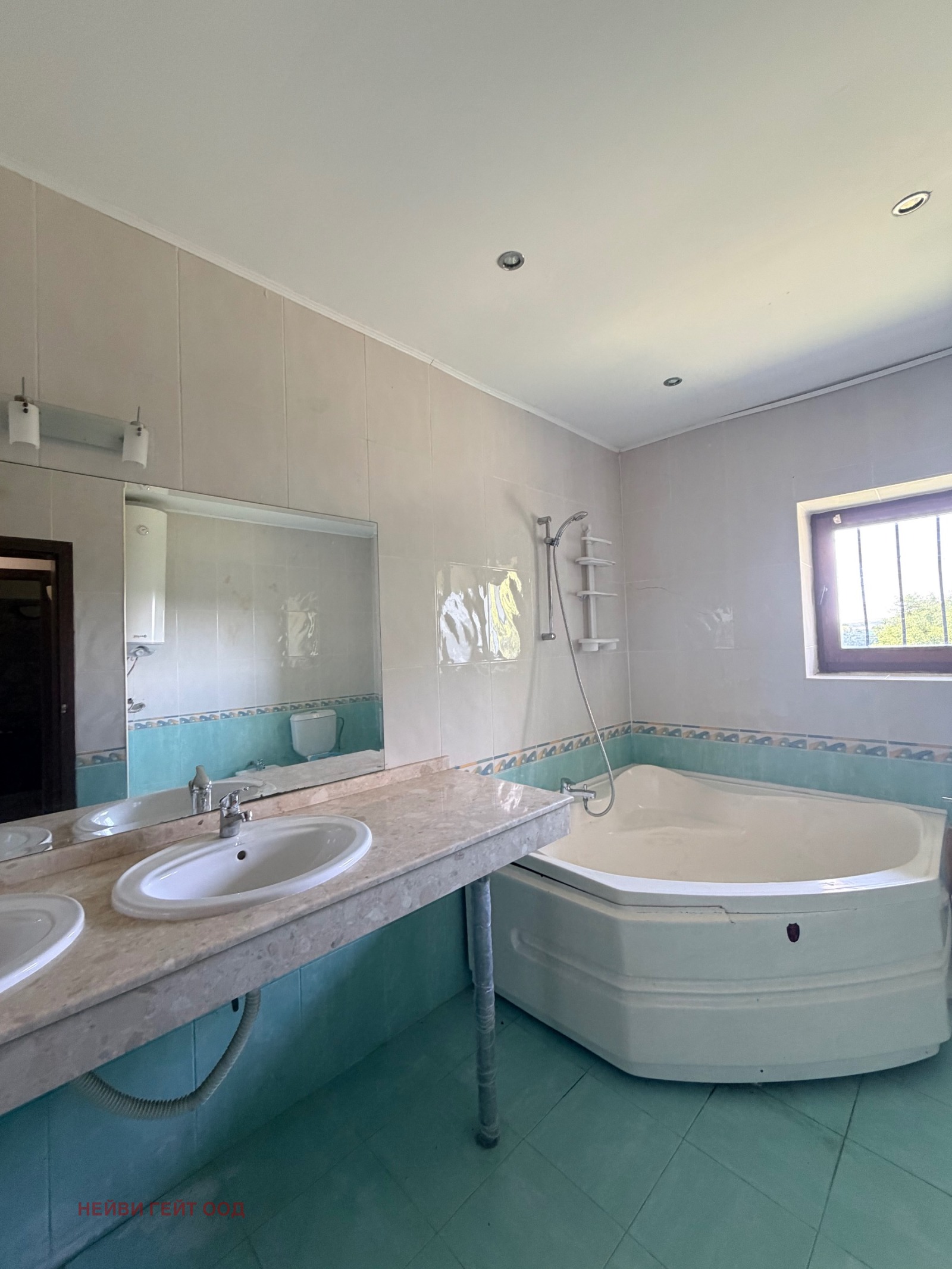 Продава КЪЩА, с. Ботево, област Варна, снимка 13 - Къщи - 55381090