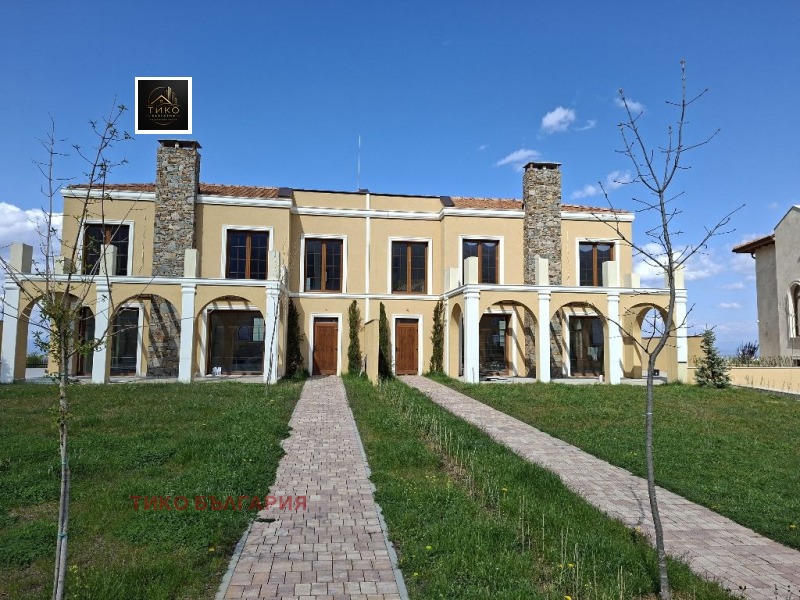 Продава КЪЩА в град София, Драгалевци - 240 кв.м / 690 000 € » 1 349 522.70 лв., ТИКО БЪЛГАРИЯ
