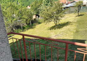 Hus Svoge, region Sofia 3