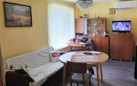 Hus Svoge, region Sofia 15