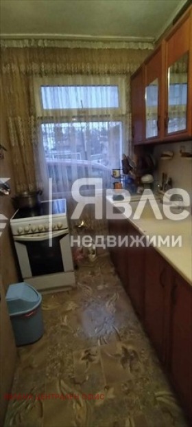 Продава КЪЩА, гр. Велинград, област Пазарджик, снимка 9 - Къщи - 54072083
