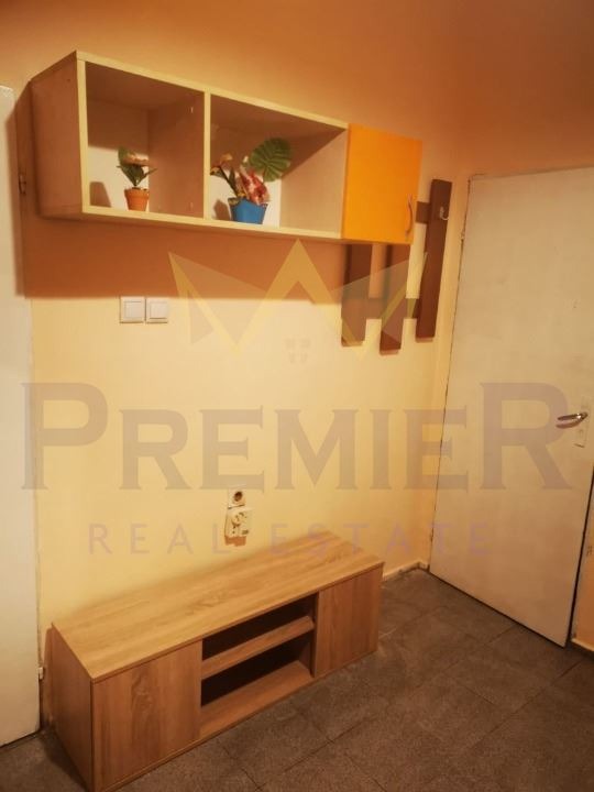 Продава 1-СТАЕН, гр. Варна, Колхозен пазар, снимка 4 - Апартаменти - 52736409