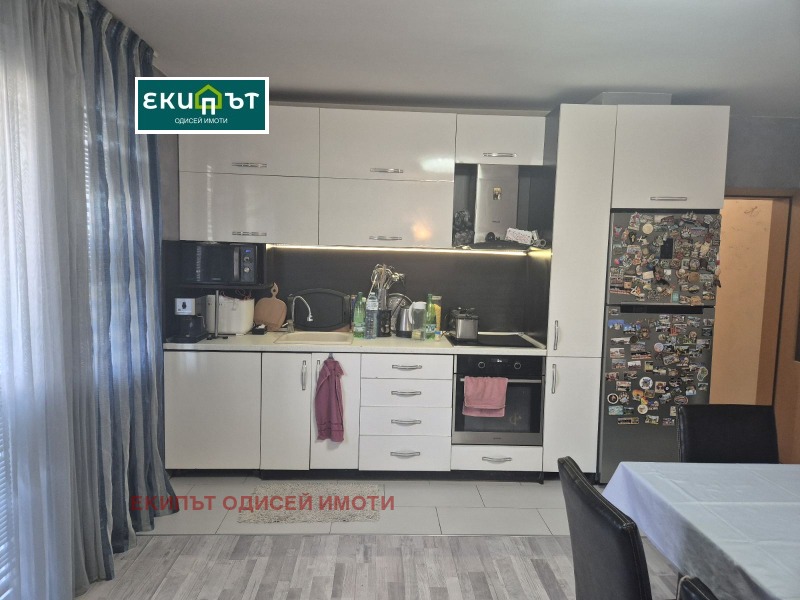 Продава  3-стаен град Варна , Лятно кино Тракия , 86 кв.м | 33982984