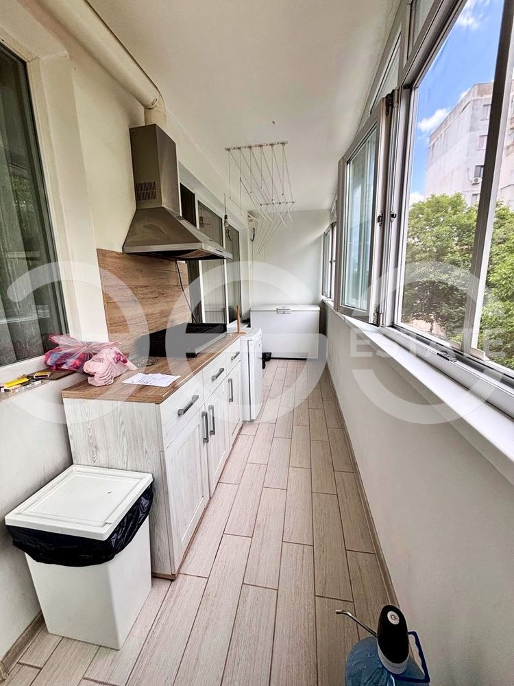 Продава  3-стаен град Варна , Възраждане 1 , 71 кв.м | 17478667 - изображение [4]