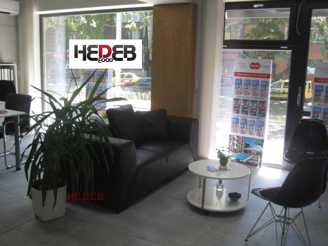 Продава ОФИС, гр. Варна, Окръжна болница-Генерали, снимка 2 - Офиси - 54105606