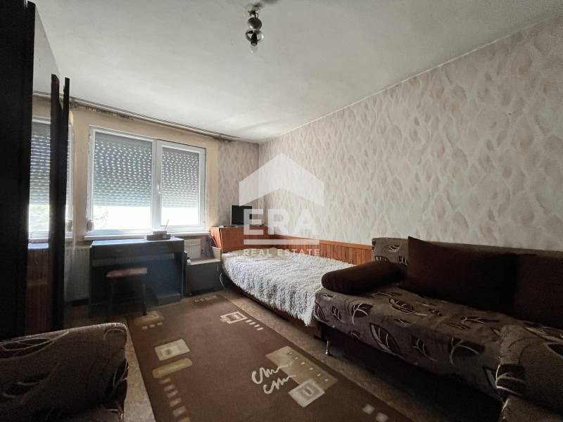 Продава КЪЩА, с. Божичен, област Русе, снимка 8 - Къщи - 54430959