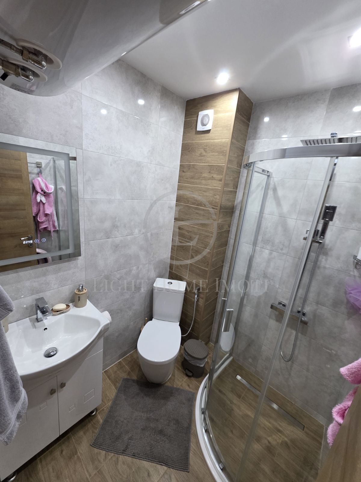 Продава 2-СТАЕН, гр. Пловдив, Остромила, снимка 12 - Апартаменти - 56295348