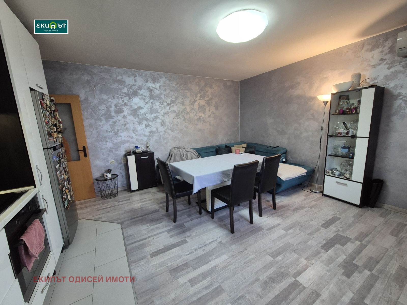 Продава 3-СТАЕН, гр. Варна, Лятно кино Тракия, снимка 2 - Апартаменти - 50771455