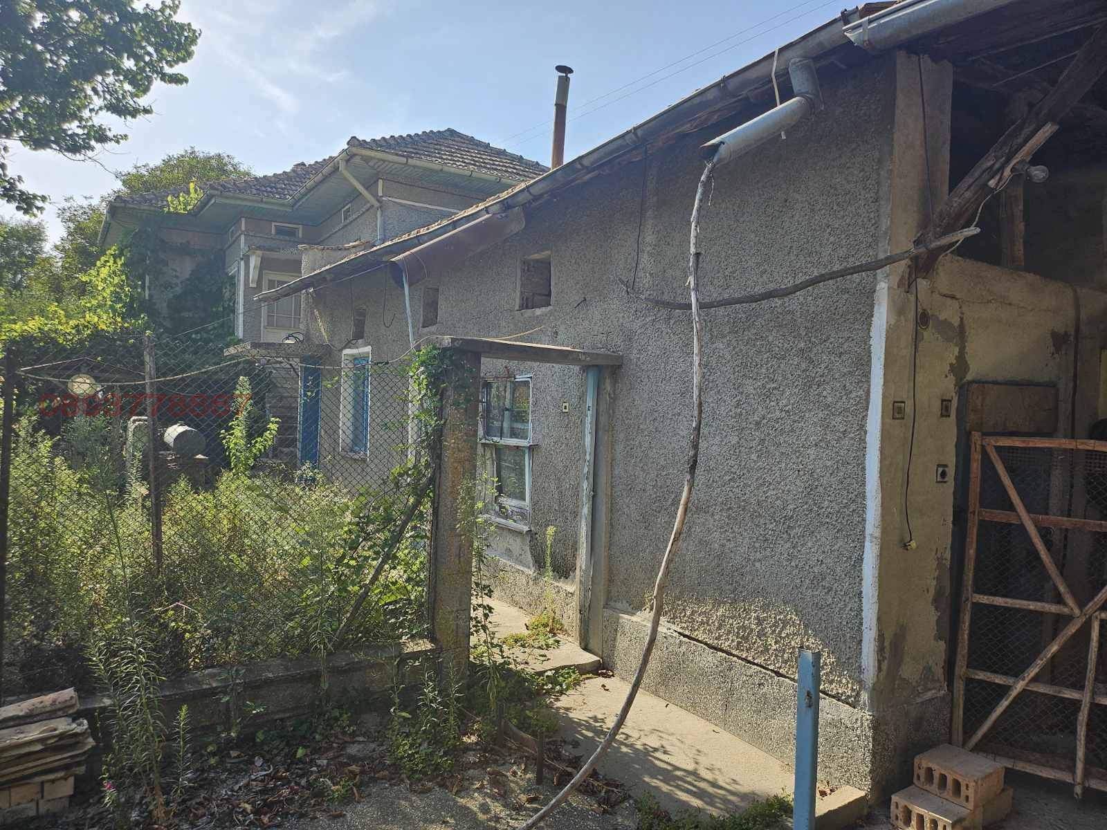 Продава КЪЩА, с. Садина, област Търговище, снимка 2 - Къщи - 55936384