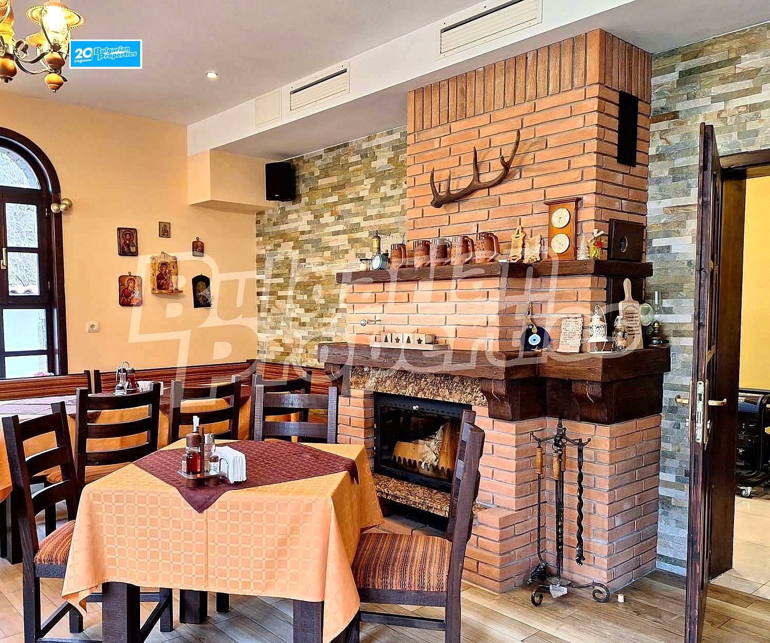 Продава ХОТЕЛ, с. Чифлик, област Ловеч, снимка 11 - Хотели - 44936761