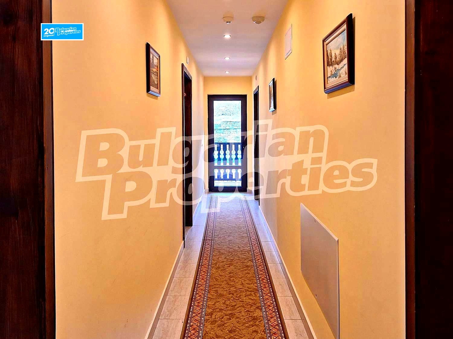 Продава ХОТЕЛ, с. Чифлик, област Ловеч, снимка 12 - Хотели - 44936761