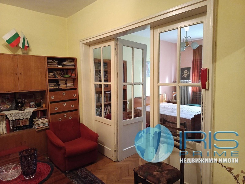 Продава 3-СТАЕН, гр. Шумен, Център, снимка 3 - Апартаменти - 52538614