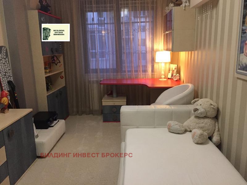 Продава 3-СТАЕН, гр. София, Бъкстон, снимка 9 - Апартаменти - 53032582