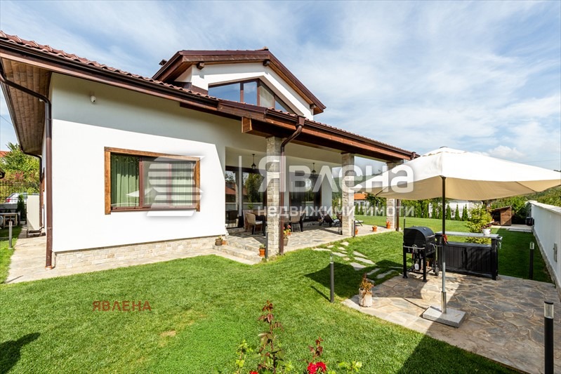 En venta  Casa región Pernik , Kovachevtsi , 210 metros cuadrados | 17358723 - imagen [2]