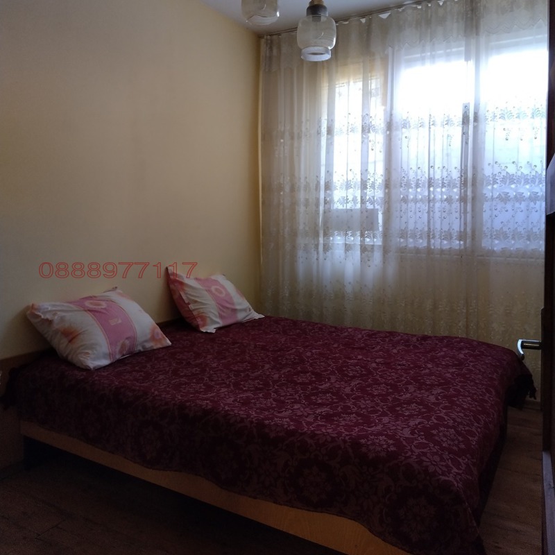 Продава КЪЩА, гр. Стрелча, област Пазарджик, снимка 5 - Къщи - 53010679