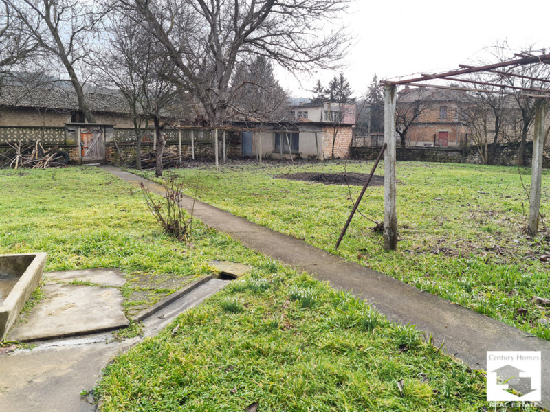 Продава КЪЩА, с. Долна Липница, област Велико Търново, снимка 14 - Къщи - 53462188