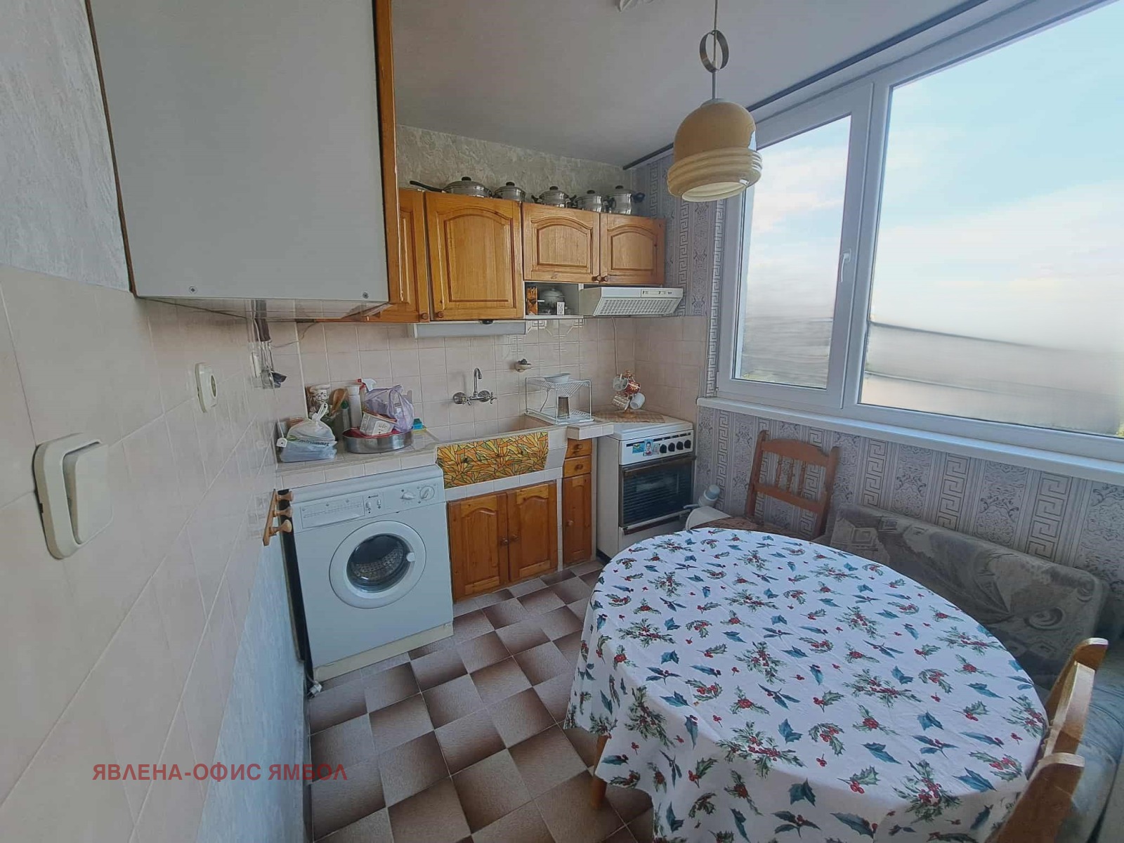 Продава 2-СТАЕН, гр. Ямбол, Златен рог, снимка 2 - Апартаменти - 52008167
