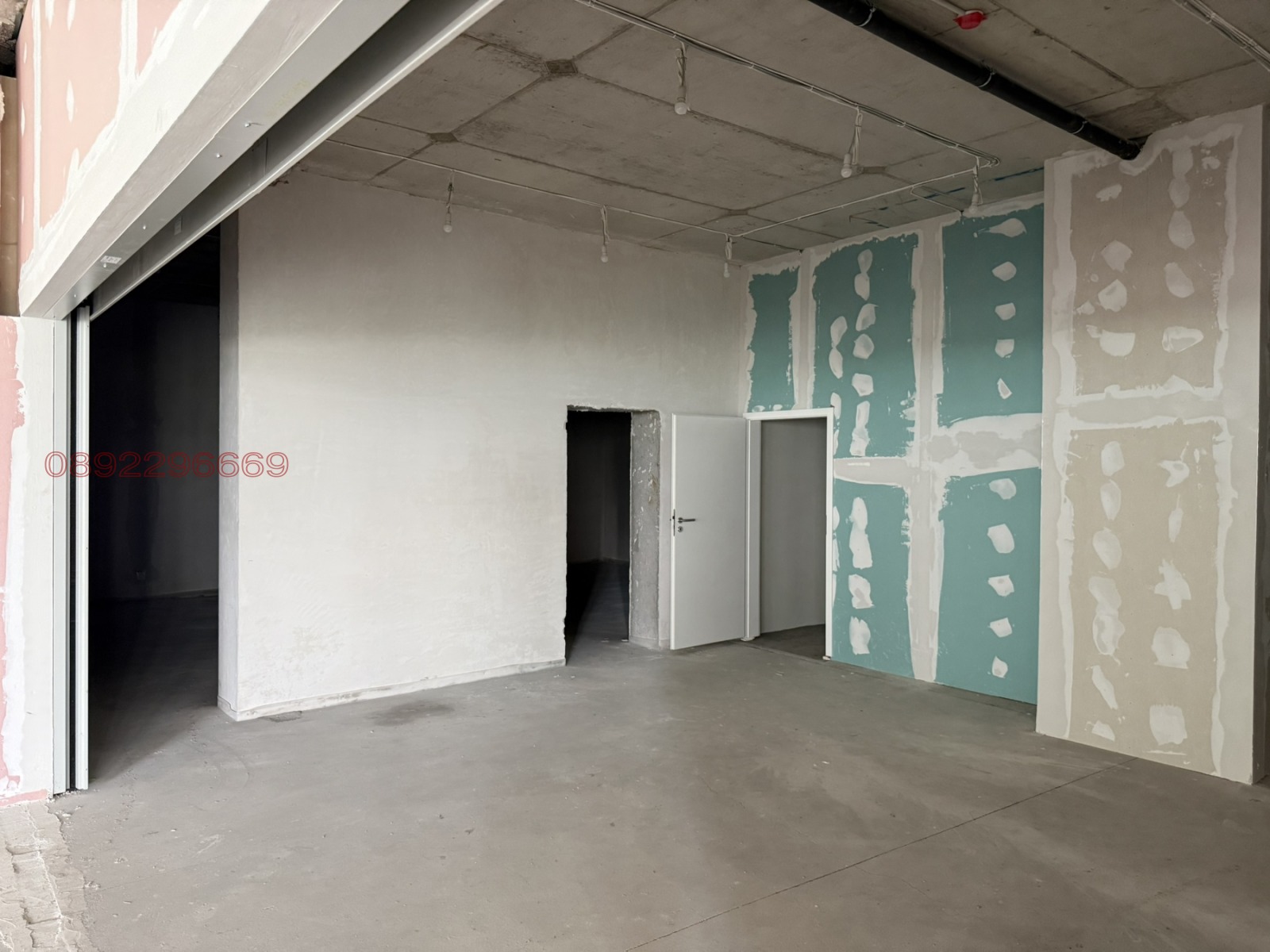 Продава МАГАЗИН, гр. София, Банишора, снимка 12 - Магазини - 55725944