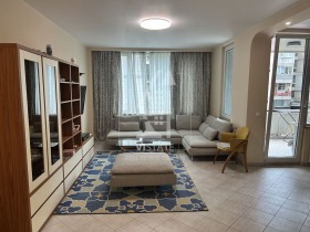 2 Schlafzimmer Lozenez, Sofia