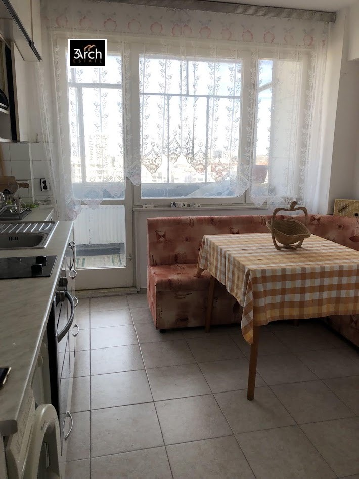 Продава  3-стаен град Русе , Централен южен район , 87 кв.м | 32698032 - изображение [2]