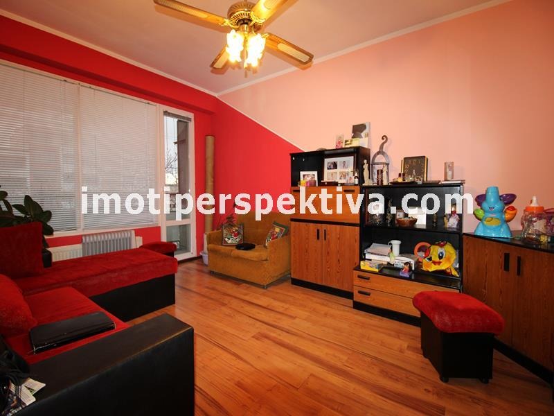 Продава  3-стаен град Пловдив , Кършияка , 65 кв.м | 76371253
