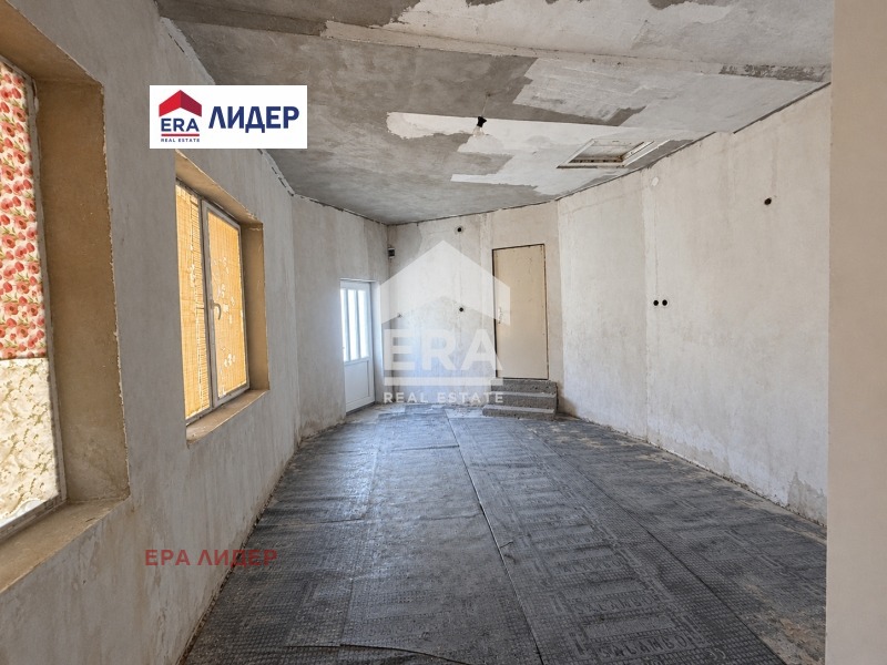 Продава КЪЩА, с. Семерджиево, област Русе, снимка 10 - Къщи - 56163893