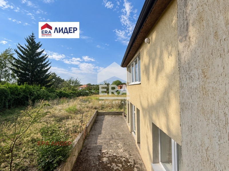 Продава КЪЩА, с. Семерджиево, област Русе, снимка 12 - Къщи - 56163893