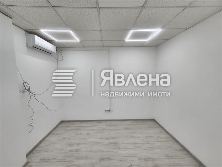 Продава МАГАЗИН, гр. София, Център, снимка 4 - Магазини - 55452634